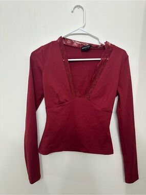 White Fox Burgundy Lace-Trim Long Sleeve Top